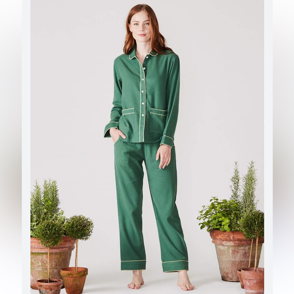 Women’s LAKE 2 piece green flannel pajama set